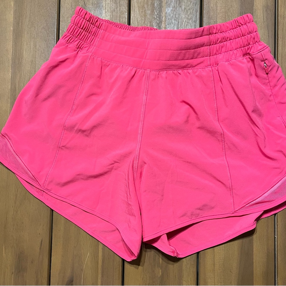 Lululemon Pink Hotty Hot High Rise lined shorts 2.5